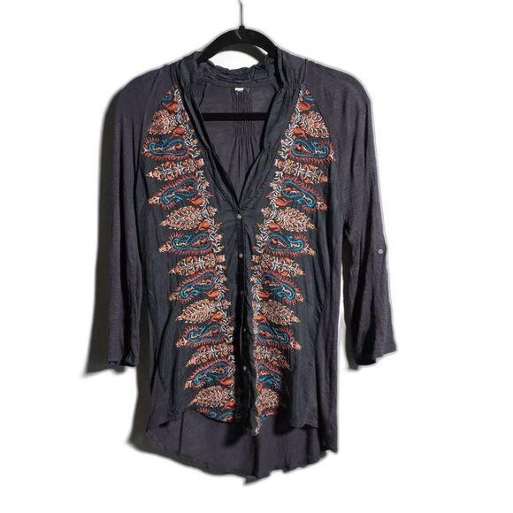 Burning Torch Anthro Silk Cotton Gray‎ Paisley Embroidered Button Top Boho Sz S - Picture 1 of 7